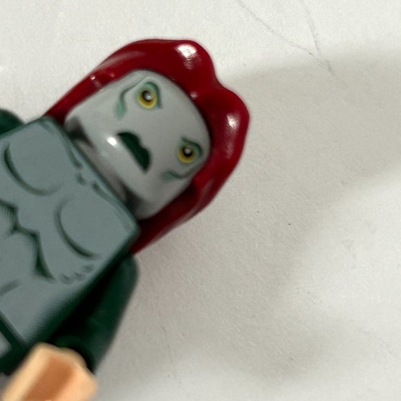 LEGO Harry Potter Merman Minifigure Mermaid Minifig Dark Red Hair 4762 - Picture 3 of 3